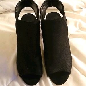 Vaneli PeepToe heels